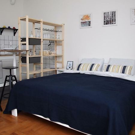 Mikele Apartment Белград Екстериор снимка