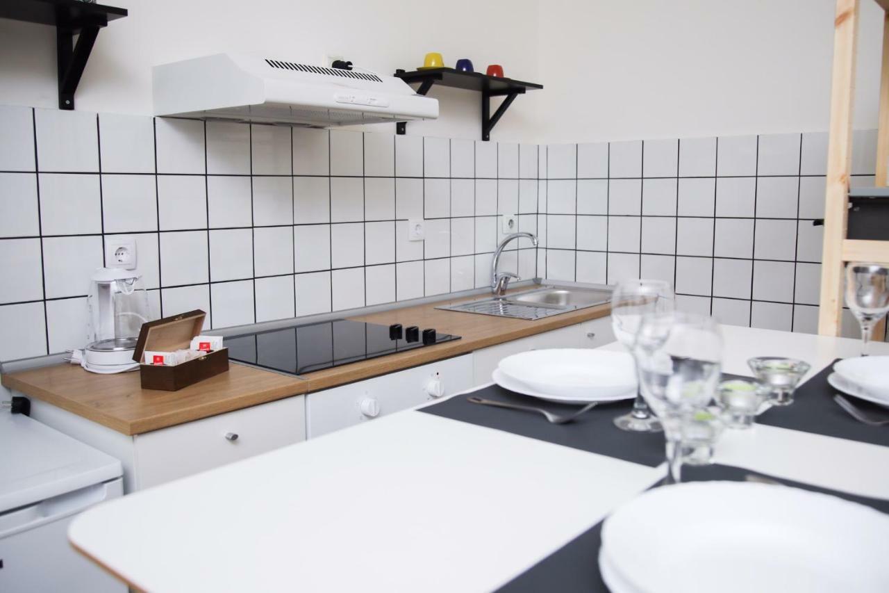 Mikele Apartment Белград Екстериор снимка